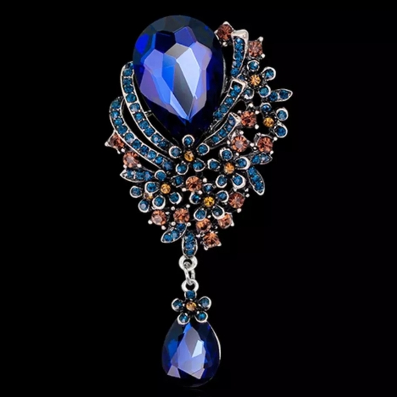 Jewelry | Crystal Teardrop Brooch Pin | Poshmark